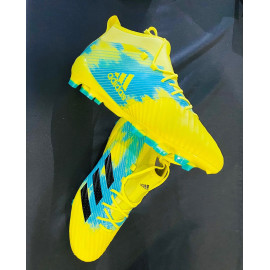 PAIRE DE CRAMPONS adidas MOULÉS (AC7734)